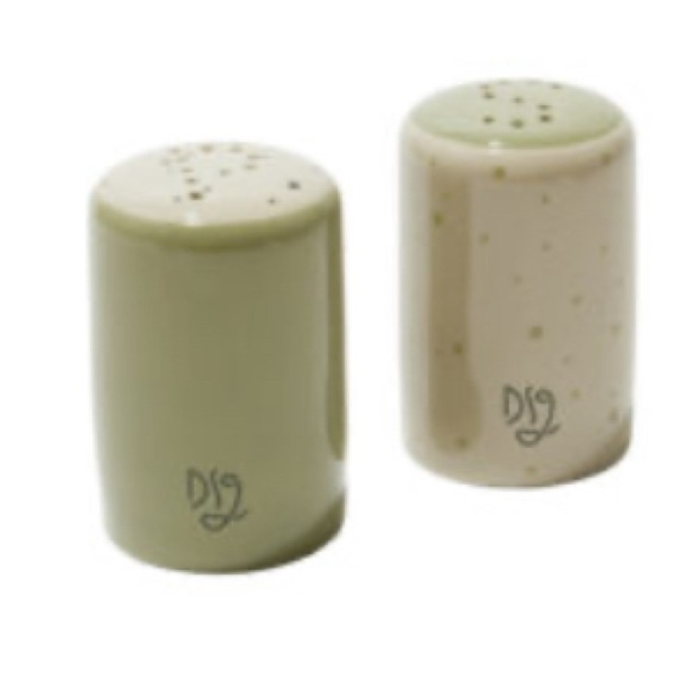 Darling Spring Salt Pepper Shaker Set Farmhouse Ceramic Stoneware